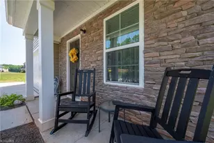 284 Lilys Pl, Lexington, NC 27292 - Photo 3