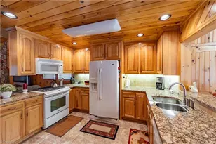 1053 Rich Hill Mountain Rd, Glade Valley, NC 28627 - Photo 17