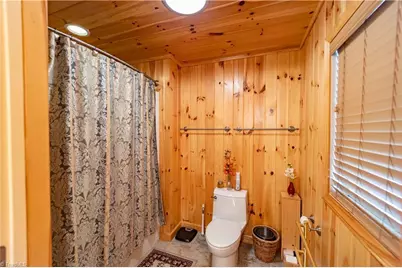 1053 Rich Hill Mountain Road, Glade Valley, NC 28627 - Photo 25