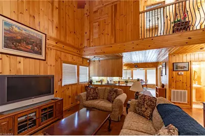 1053 Rich Hill Mountain Road, Glade Valley, NC 28627 - Photo 15