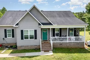 4242 Lake Ridge Ct, Ramseur, NC 27316 - Photo 5