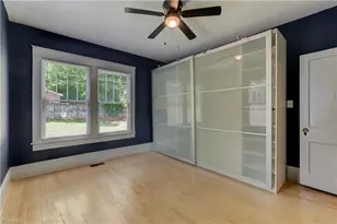 805 N Church St, Greensboro, NC 27401 - Photo 21