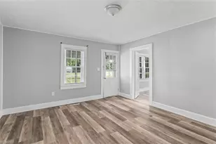 1516 Brock Rd, Yadkinville, NC 27055 - Photo 5