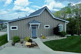 70 Paynes Ct, Roaring Gap, NC 28668 - Photo 9