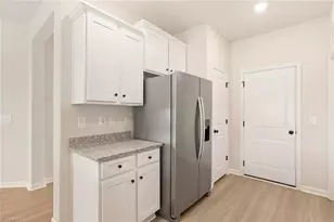 104 Tail Star Ct, King, NC 27021 - Photo 3