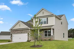 206 Lisa Ln, Winston-Salem, NC 27107 - Photo 3