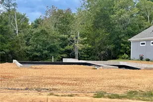 1108 Hudson Dr, Mebane, NC 27302 - Photo 9