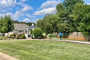 1108 Hudson Dr, Mebane, NC 27302 - Photo 49