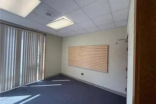 1310 Beaman Pl, Greensboro, NC 27408 - Photo 19