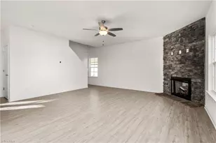 238 Plains Dr, Burlington, NC 27217 - Photo 9