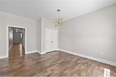 360 Elm Street #110, Greensboro, NC 27401 - Photo 27