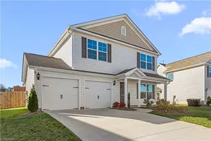 1061 Thicket Dr, Burlington, NC 27217 - Photo 3