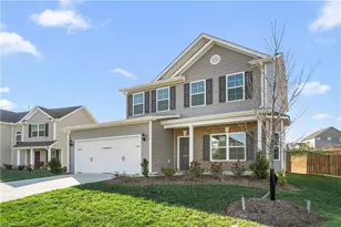 1043 Thicket Dr, Burlington, NC 27217 - Photo 3