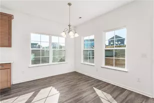 1043 Thicket Dr, Burlington, NC 27217 - Photo 11