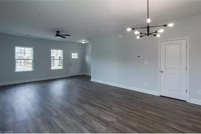 1900 Everitt Street, Greensboro, NC 27401 - Photo 9