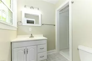 2507 E Woodlyn Way, Greensboro, NC 27407 - Photo 31