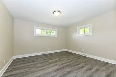 2507 E Woodlyn Way, Greensboro, NC 27407 - Photo 29