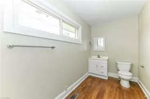 2507 E Woodlyn Way, Greensboro, NC 27407 - Photo 35