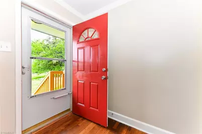 2507 E Woodlyn Way, Greensboro, NC 27407 - Photo 13