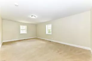 2507 E Woodlyn Way, Greensboro, NC 27407 - Photo 33