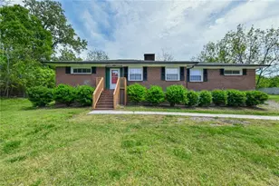 2507 E Woodlyn Way, Greensboro, NC 27407 - Photo 3