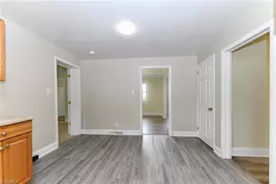 2507 E Woodlyn Way, Greensboro, NC 27407 - Photo 19