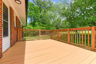 2507 E Woodlyn Way, Greensboro, NC 27407 - Photo 9