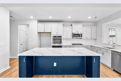 4555 Hanes Lake Drive, Winston-Salem, NC 27106 - Photo 17