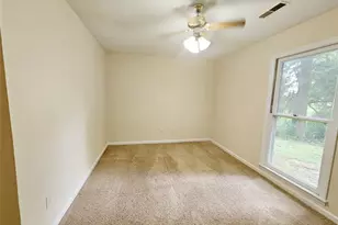 1421 Bogart St, Greensboro, NC 27405 - Photo 3