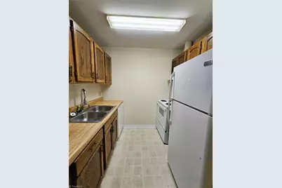 1421 Bogart Street #B, Greensboro, NC 27405 - Photo 9