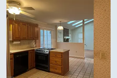 209 Cedar Lane, North Wilkesboro, NC 28659 - Photo 17