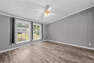 1004 Candlewood Cir, Siler City, NC 27344 - Photo 17