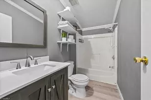 1004 Candlewood Cir, Siler City, NC 27344 - Photo 29