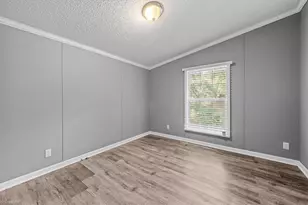 1004 Candlewood Cir, Siler City, NC 27344 - Photo 23