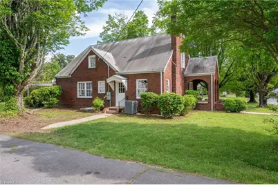 104 N Madison Street, Yadkinville, NC 27055 - Photo 39