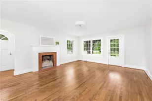 104 N Madison St, Yadkinville, NC 27055 - Photo 5