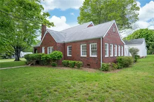 104 N Madison St, Yadkinville, NC 27055 - Photo 41