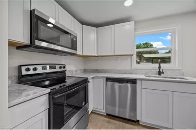 12387 Old US Highway 52, Winston-Salem, NC 27107 - Photo 15