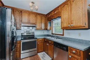 403 Rolling Rd, Haw River, NC 27258 - Photo 17