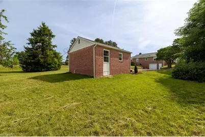 310 Sedge Garden Road, Kernersville, NC 27284 - Photo 9