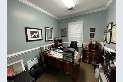 1611 Flora Avenue, Burlington, NC 27217 - Photo 7