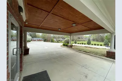 1611 Flora Avenue, Burlington, NC 27217 - Photo 9