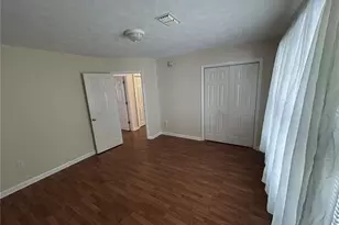 267 S Boyles St, Pilot Mountain, NC 27041 - Photo 7