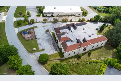 4240 Furniture Avenue, Jamestown, NC 27282 - Photo 7