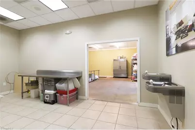 4240 Furniture Avenue, Jamestown, NC 27282 - Photo 39