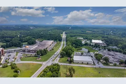 4240 Furniture Avenue, Jamestown, NC 27282 - Photo 11