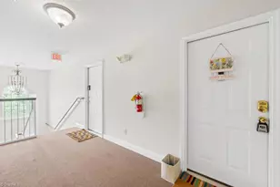 6112 Hedgecock Cir, High Point, NC 27265 - Photo 5