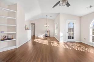 6112 Hedgecock Cir, High Point, NC 27265 - Photo 9