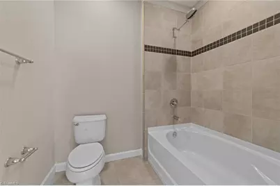 201 N Elm Street #703, Greensboro, NC 27401 - Photo 29