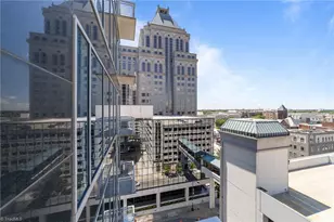 201 N Elm St, Greensboro, NC 27401 - Photo 9